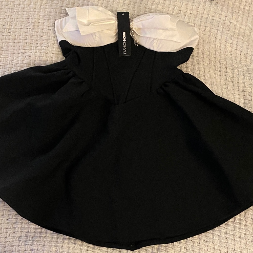 Fashion Nova Chic Black and White Mini Dress